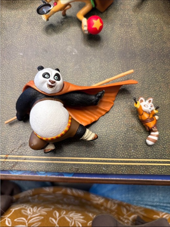 Dreamworks Other - Dreamworks Kung Fu Panda Ornament with Orange Cape and Black-White Body